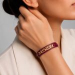 دستبند طلا چرم زنانه