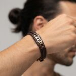 دستبند طلا چرم مردانه